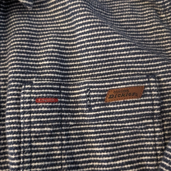 Dickies Men's utility button down - Picture 4 of 5